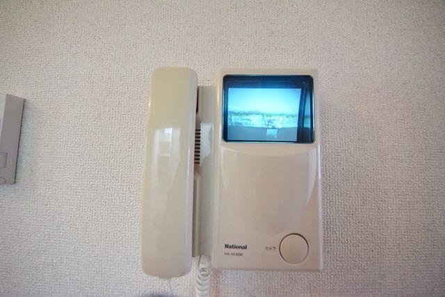 エントランス　★お問い合わせはタウンハウジングまで★