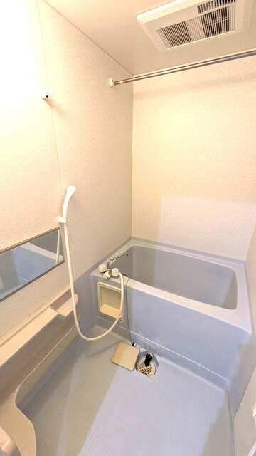 駐車場　駐車場（要空き確認）