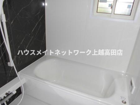 バス・シャワールーム　１坪風呂