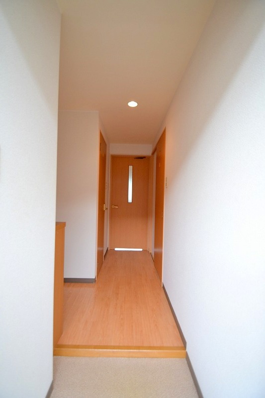 玄関　お問合せはシティホーム海田センター　082-821-2227