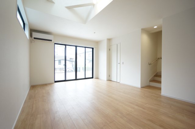 居室・リビング　当日の見学大歓迎！