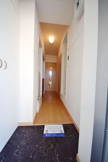 玄関　シューズボックスあります♪