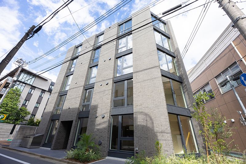 建物外観　外観は落ち着いています