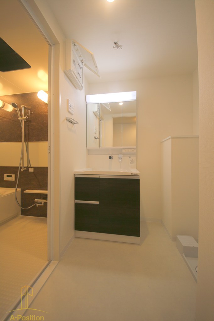 洗面設備　アウトフィールド海老江