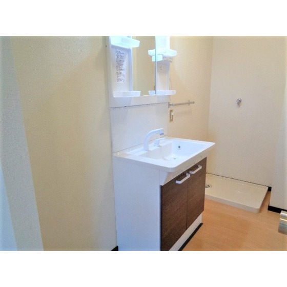 洗面設備　シャンプードレッサー