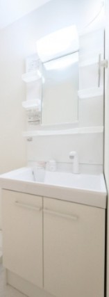 洗面設備　同シリーズ施工イメージ