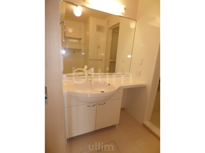 洗面設備　シャンプードレッサー