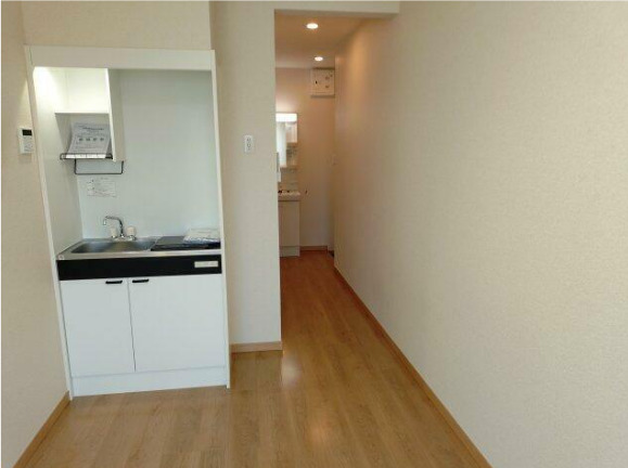 その他部屋・スペース　リビングを別角度から