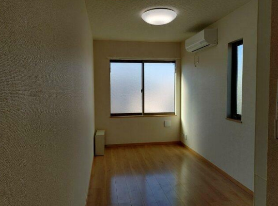 居室・リビング　フローリングです