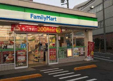 コンビニ　ファミリーマート 豊玉南3丁目店（コンビニ）まで281m