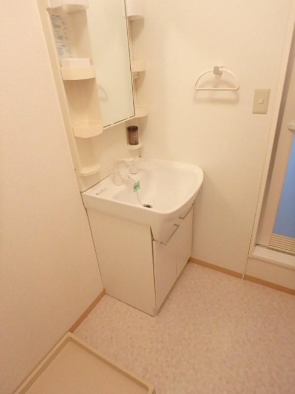 洗面設備　図面と現状に相違がある場合には現状を優先