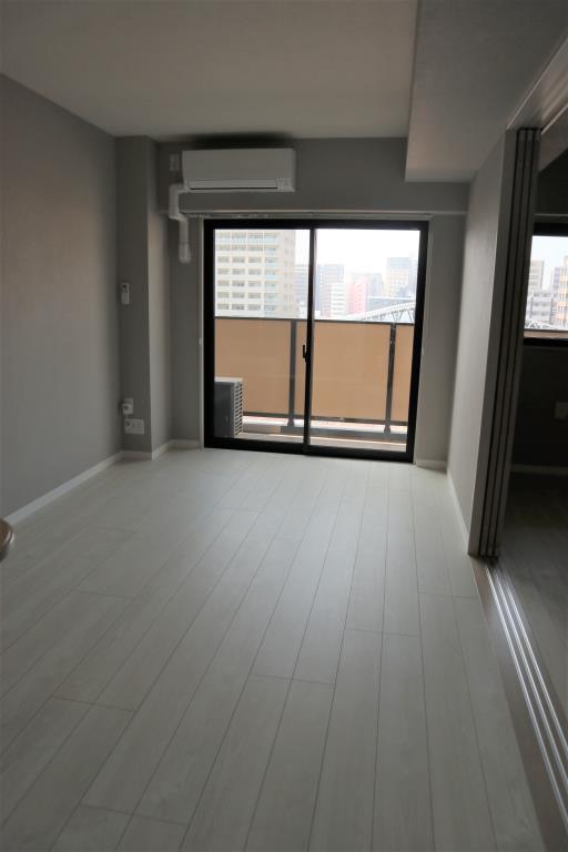 居室・リビング　居間です