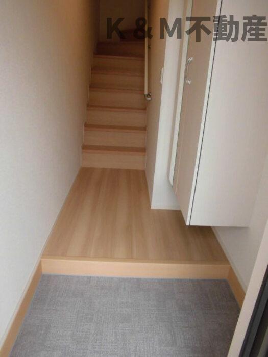 玄関　ゆったりとした玄関です