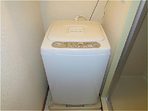 その他設備　洗濯機も付いています