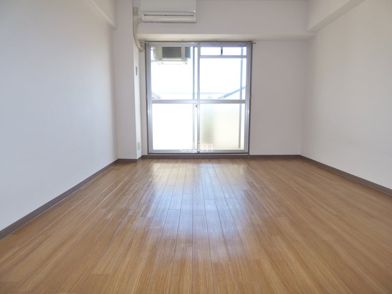 居室・リビング　別部屋のお写真です。ご参考までに！