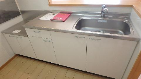 キッチン　対面キッチンで会話が弾みます♪（イメージ）