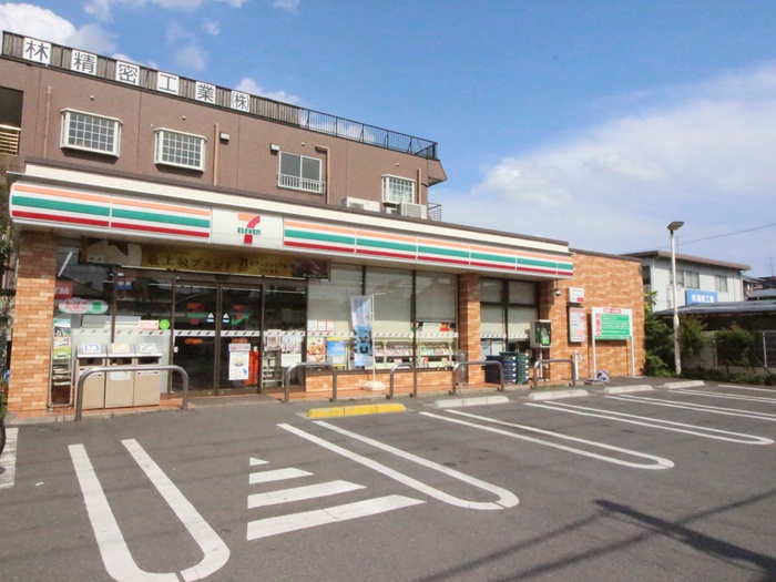 コンビニ　セブン‐イレブン江戸川鹿骨店（コンビニ）まで606m