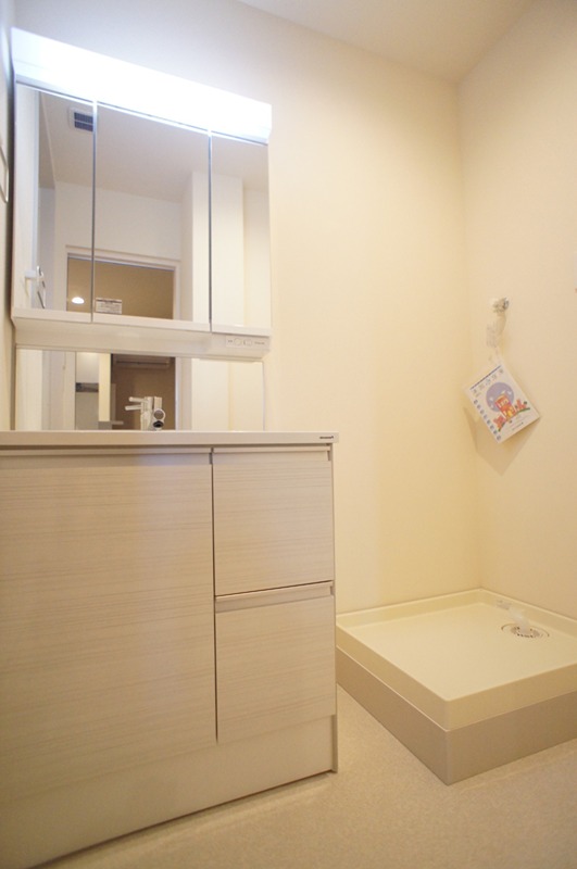 洗面設備　※別部屋の参考写真です