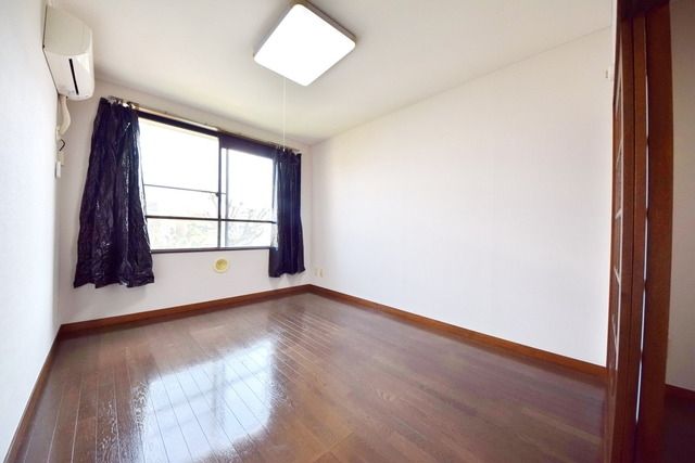 居室・リビング　★リフォーム以前の参考写真です★