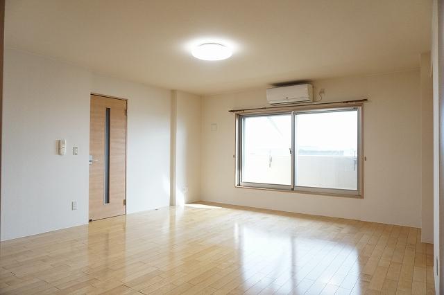 居室・リビング　リビング１