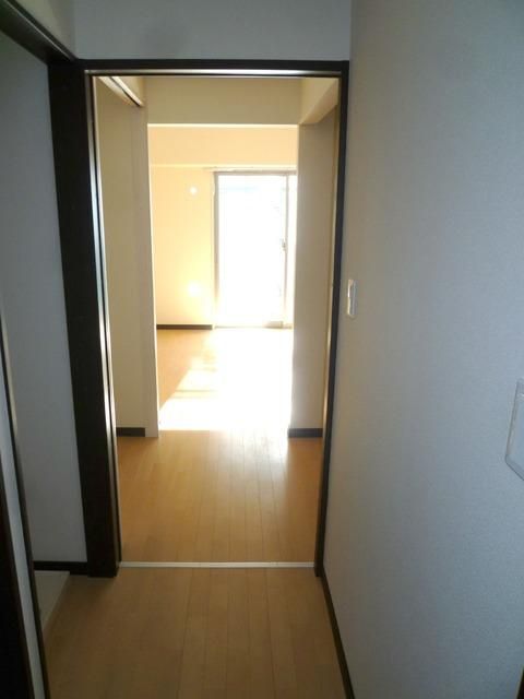 玄関　★お問い合わせはタウンハウジングまで★