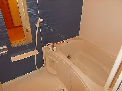 バス・シャワールーム　追い焚き・浴室煖房乾燥機付きバスルーム♪
