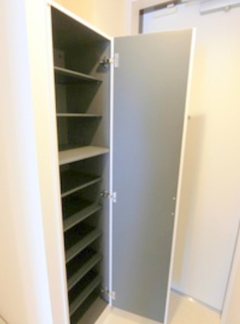 玄関　靴箱（同仕様タイプ）