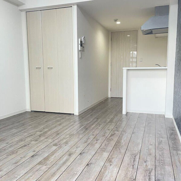 居室・リビング　エアコン付きで初期費用を抑えられます♪