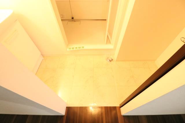 洗面設備　広々脱衣所スペース♪