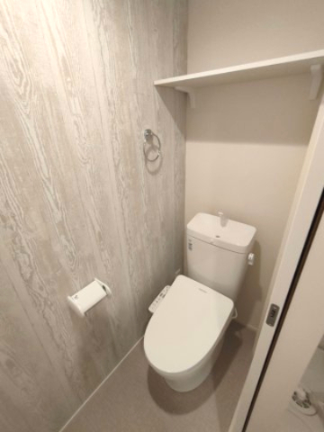 トイレ　同物件内203号室の写真になります※現況優先