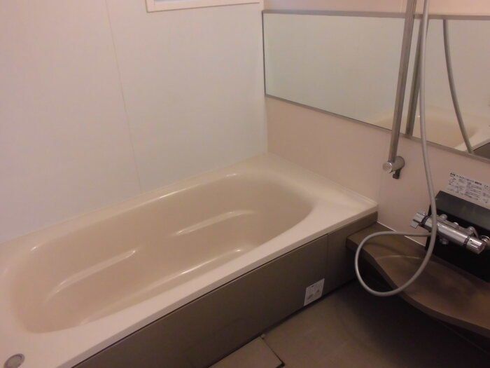 バス・シャワールーム　バス