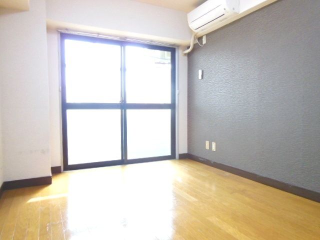 居室・リビング　☆ゆったり居室☆