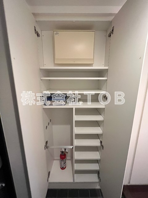 その他　シューズボックス1