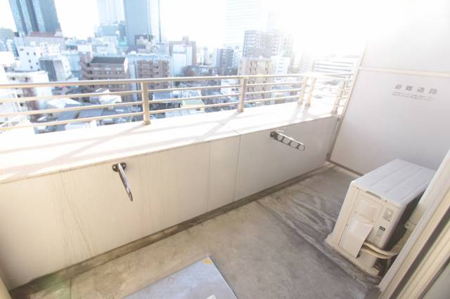バルコニー　日当たり良好
