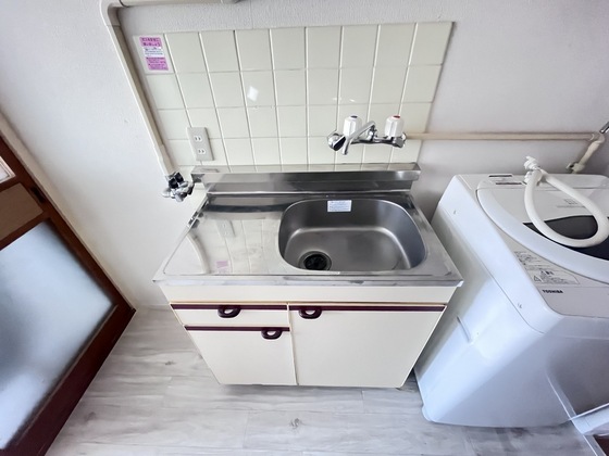 キッチン　※別部屋の写真です