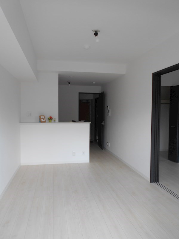 居室・リビング　リビング　※別物件参考写真