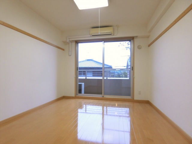 居室・リビング　洋室