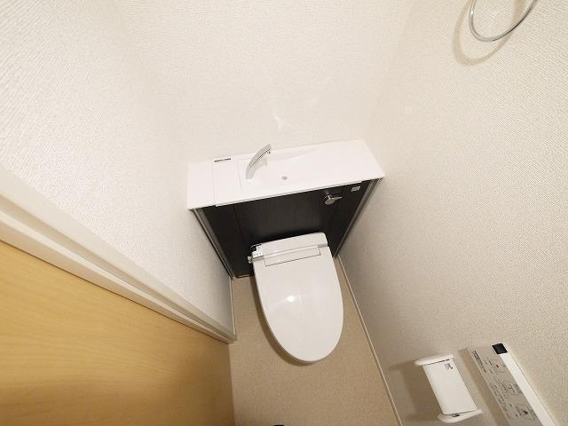 トイレ　シンプルで使いやすいトイレです