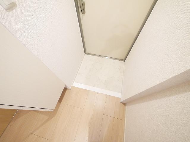 玄関　落ち着いた玄関です