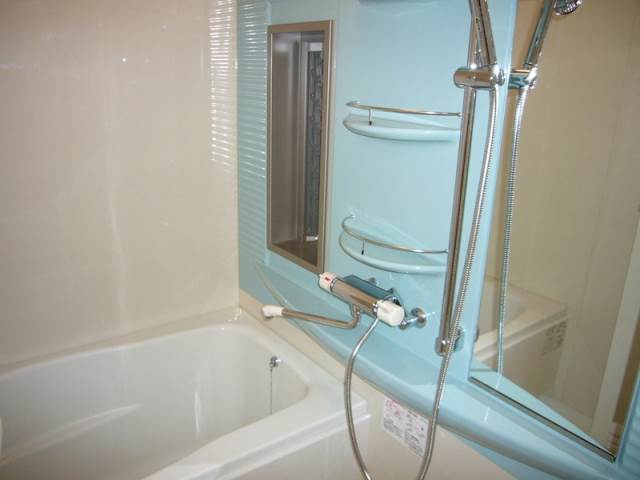 バス・シャワールーム　別号室イメージ