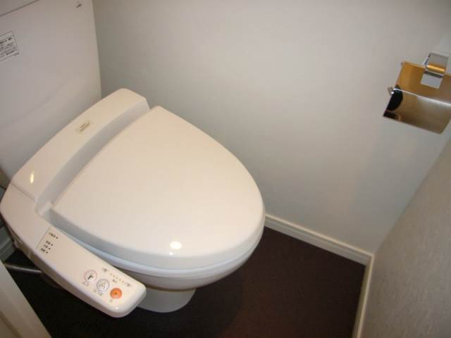 トイレ　別号室イメージ