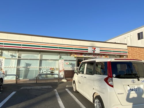コンビニ　セブンイレブン 名古屋高宮町店（コンビニ）まで263m