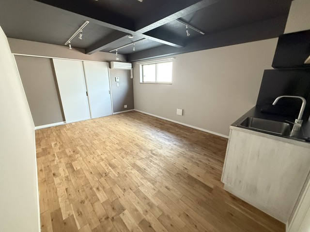 居室・リビング　※同シリーズ別棟参考※