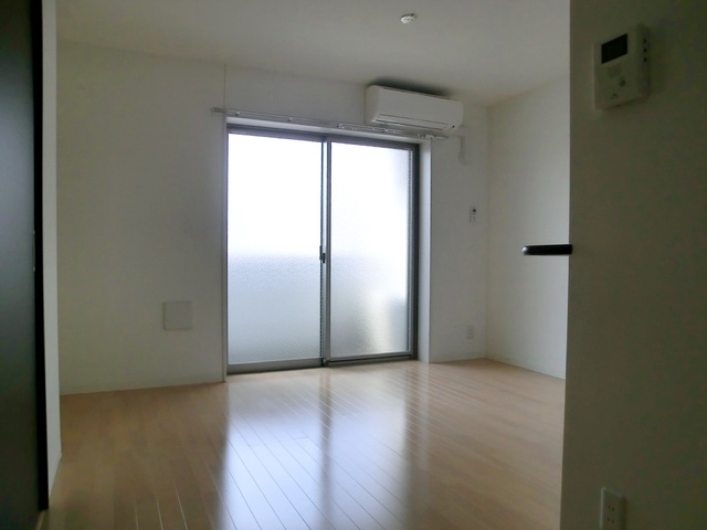 居室・リビング　とても開放的なリビングです☆