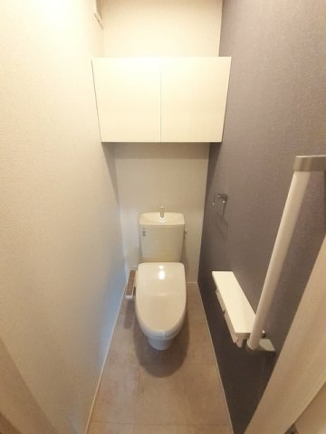 トイレ　清潔感のあるトイレです