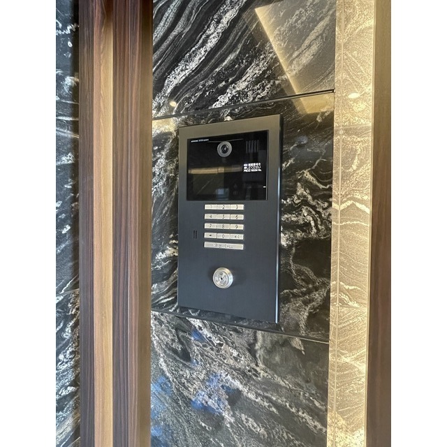 エントランス　オートロック