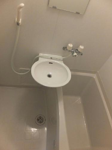 バス・シャワールーム　浴室換気乾燥機付なので洗濯物も乾かせます