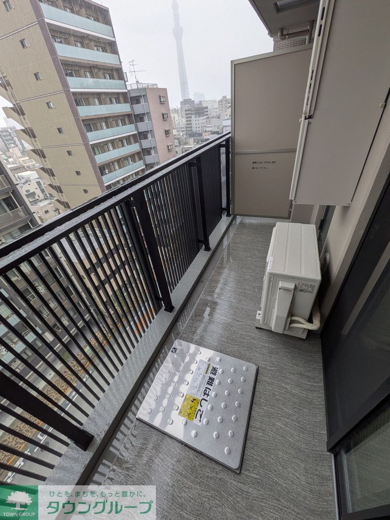 バルコニー　バルコニー