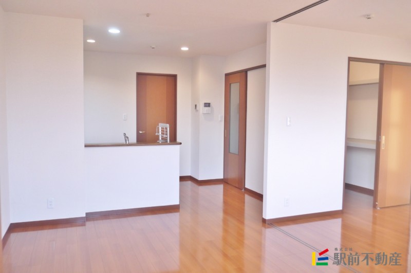 居室・リビング　★広いリビング★