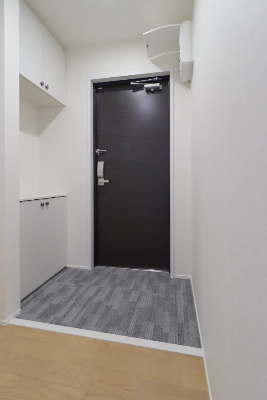 玄関　図面と現状に相違がある場合には現状を優先